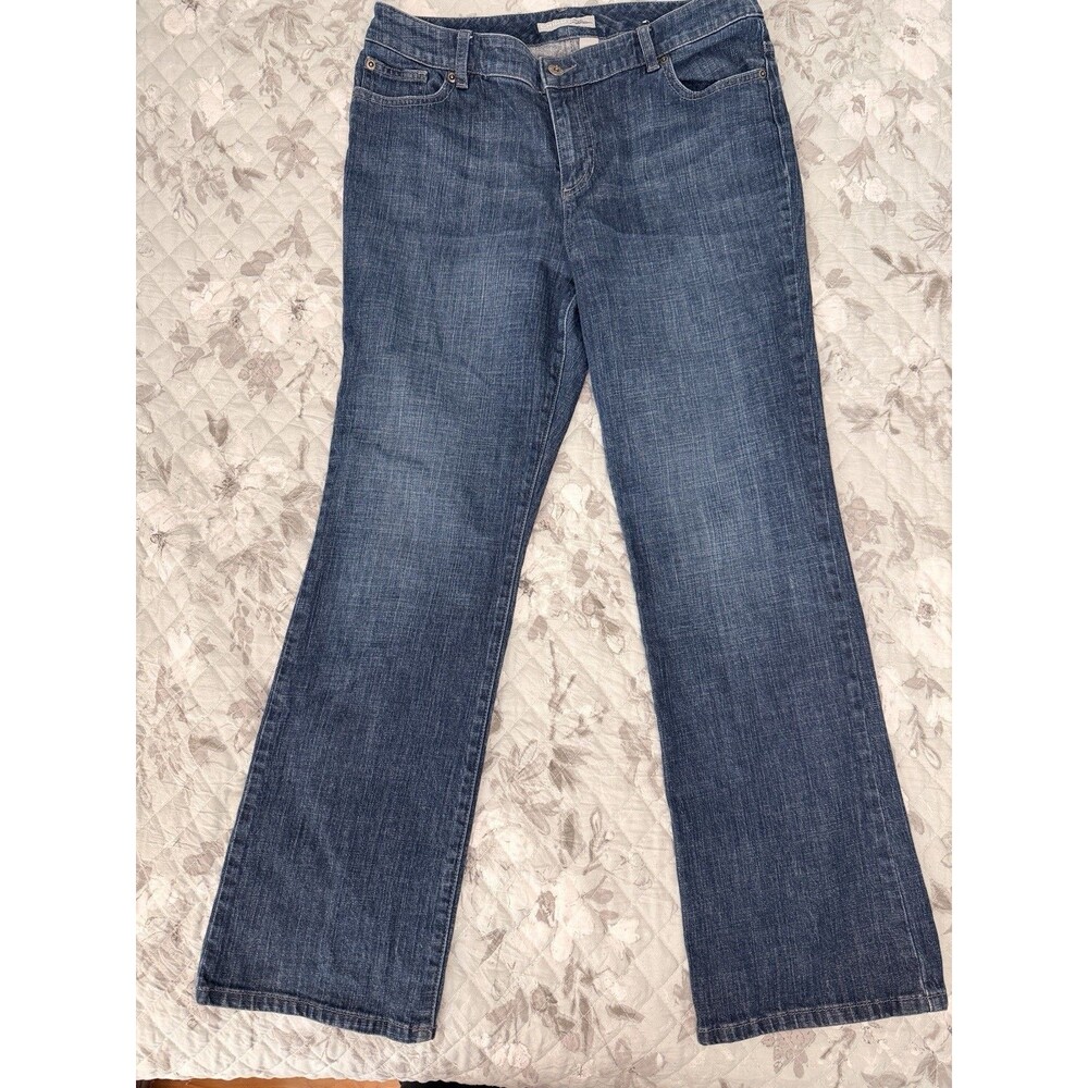 Chico’s Platinum Classic Bootcut Jeans Women S 2 Short Dark Wash Stretch Denim